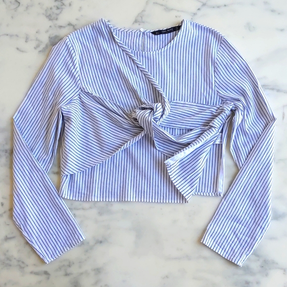 NWOT. Zara Cotton Linen Viscose Long Sleeve Cropped Stripe Top with front design - Picture 4 of 4